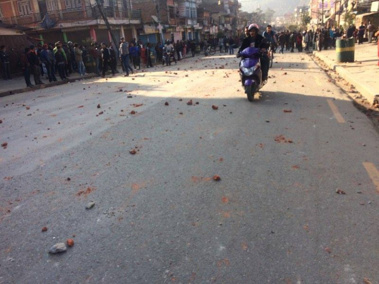 हेटौँडाको सडक २५ मिटर फराकिलो पार्न प्रधानमन्त्री कार्यालयको निर्देशन