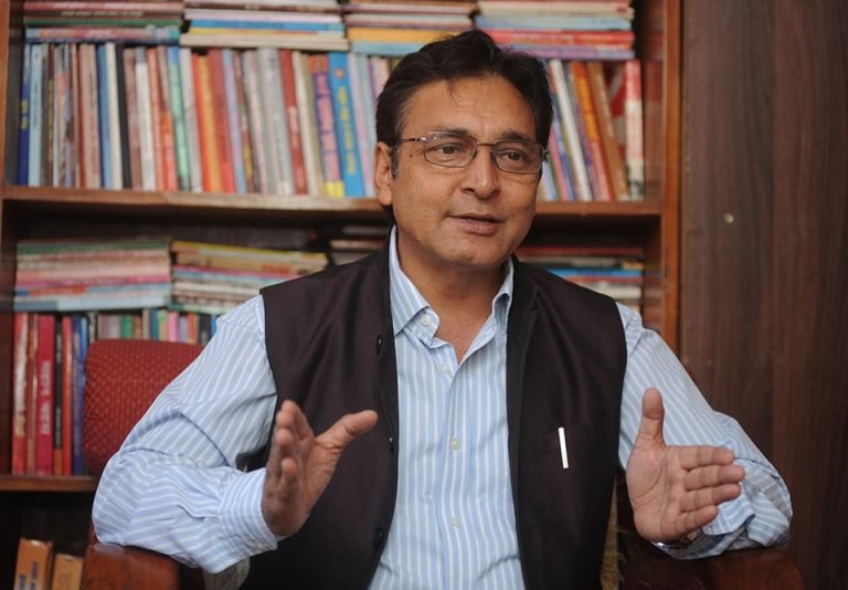 सरकार सुस्त भयो, अब ‘गियर–चेन्ज’ गर्नुपर्छः रायमाझी
