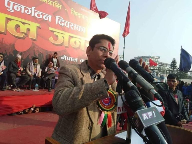 सत्ता बाहिरका कम्युनिष्टहरुको गर्जनः ओली–प्रचण्ड चाँडै कस्टडीमा उभिनेछन्