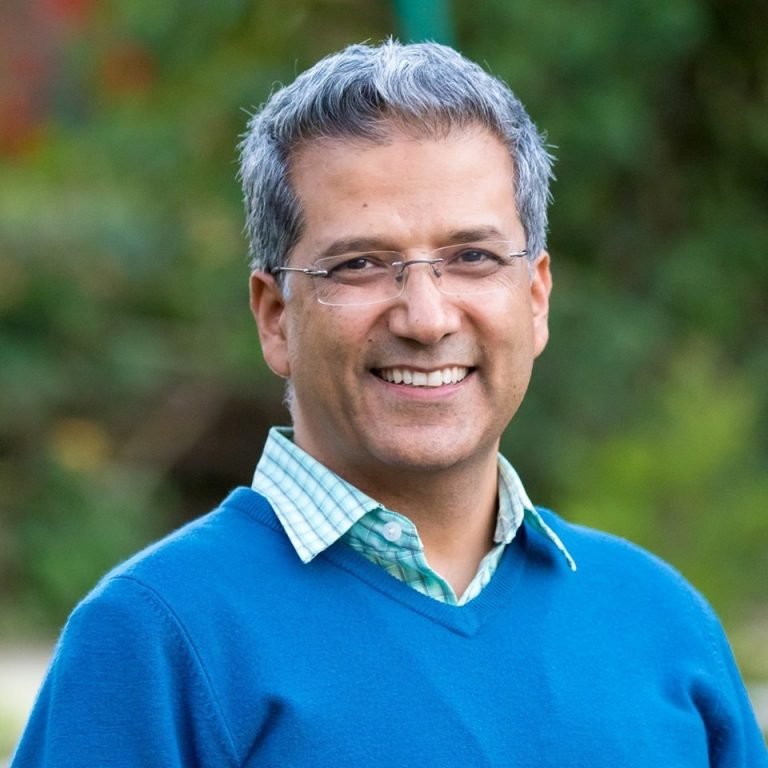 हामी फेरि मिल्छौंःमिश्र