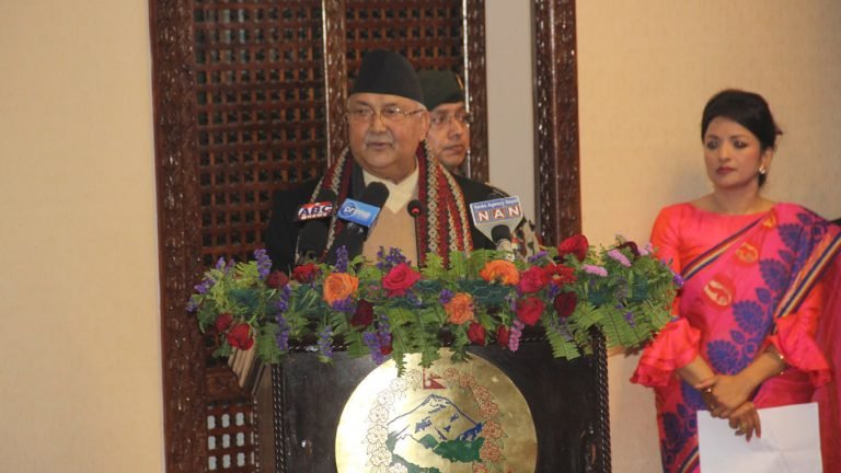 दुई अध्यक्ष बाटोमा हिड्दा हिड्दै झल्यास्स भेट भएका होइनौः प्रधानमन्त्री ओली
