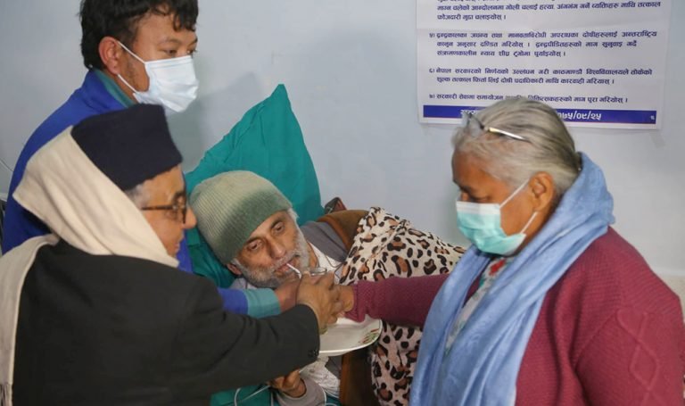 डा.केसीले तोडे अनसन, फरक रुपमा लड्ने प्रतिवद्धता