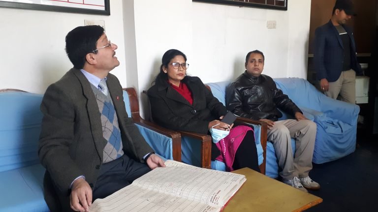 मालपोलमा मन्त्री अर्यालको छड्के