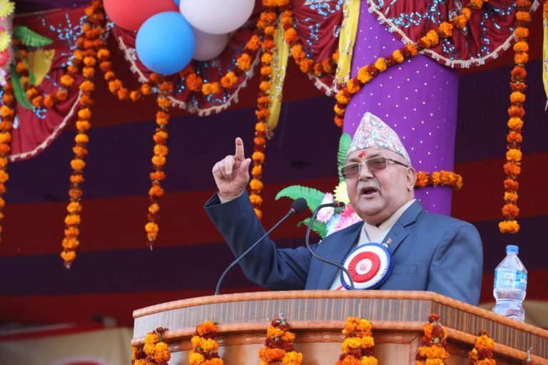 सरकारले मधेसको विकासको काम अघि बढाएको छः प्रम ओली