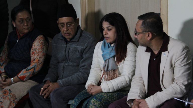 भरतमोहन अधिकारीको स्वास्थ्य थप जटिल (बिज्ञप्ति सहित)