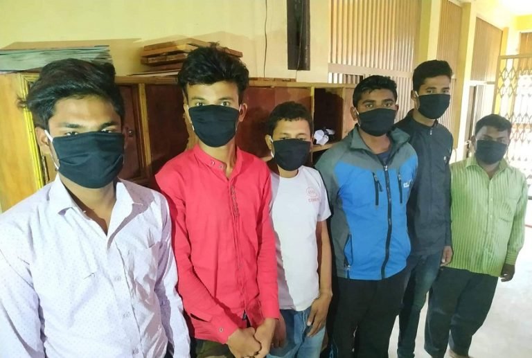 एसईईको प्रश्नपत्र इमोबाटनै लिक २ प्रहरी जवानसहित ६ जना सार्वजनिक