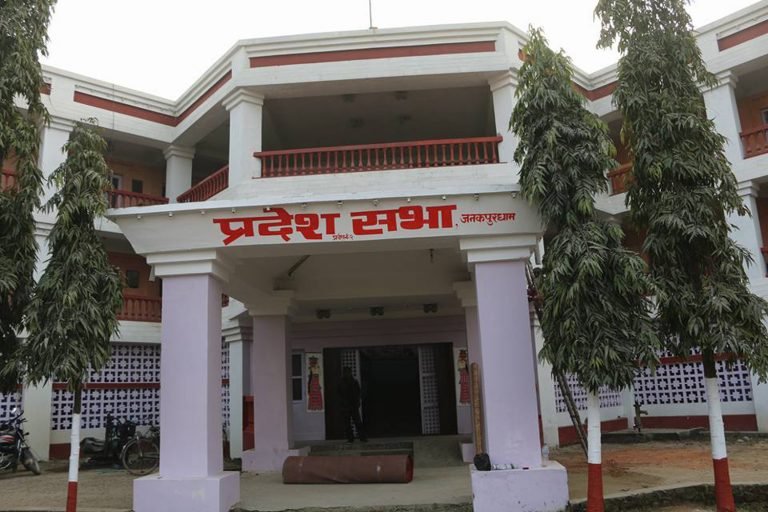 लोकसेवालाई मुख्यमन्त्रीको पत्रः कर्मचारी भर्नामा हस्तक्षेप नगर्नू