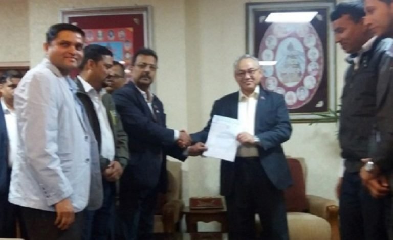 इन्जिनियरलाई ज्यान मार्ने धम्की दिने तिमिल्सिनाविरुद्ध गृहमन्त्रीलाई ज्ञापनपत्र