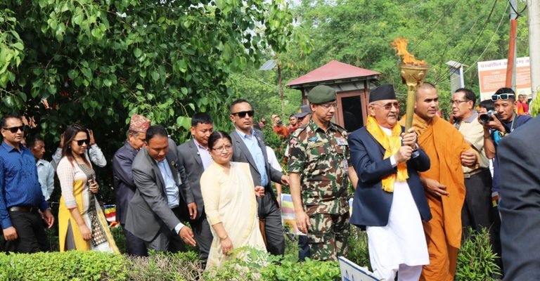 लुम्बिनीको शान्ति र्‍यालीमा प्रधानमन्त्री सहभागी