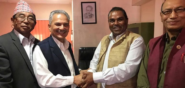 नयाँ शक्ति र फोरमबीच पार्टी एकताको सहमति पत्रमा हस्ताक्षर,पार्टीको नाम समाजवादी