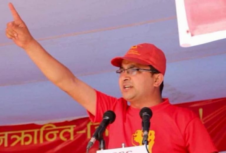 अदालत परिसरबाट पक्राउ परेका ढकाल,टेकुबाट रिहा