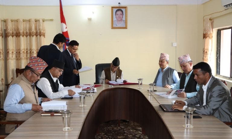 आफ्नै निर्णयबाट पछी हट्यो प्रदेश ३ सरकार