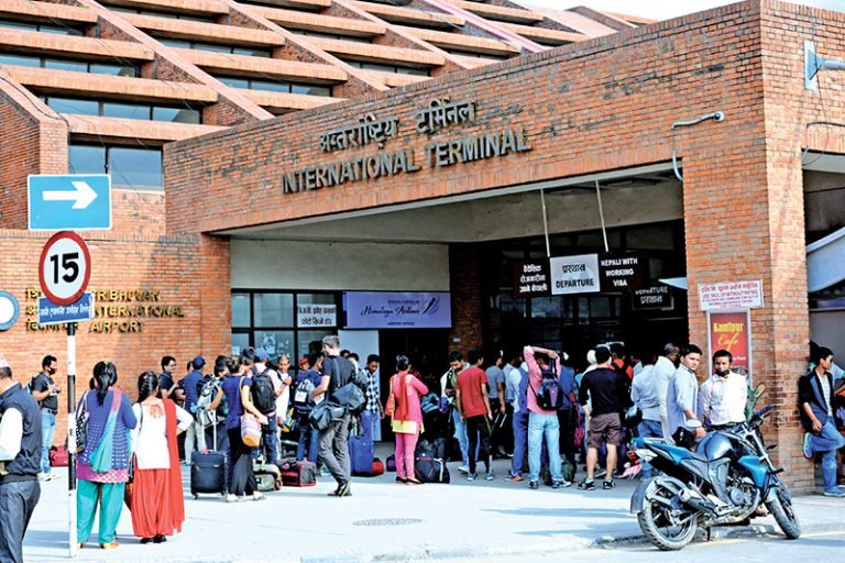 वैदेशिक रोजगारीमा जानेको सङ्ख्या घट्यो
