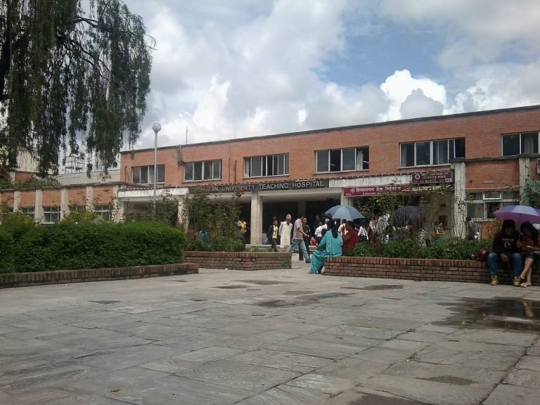 त्रिवि शिक्षण अस्पतालको मनमोहन कार्डियो भास्कुलर भवनमा आगलागी