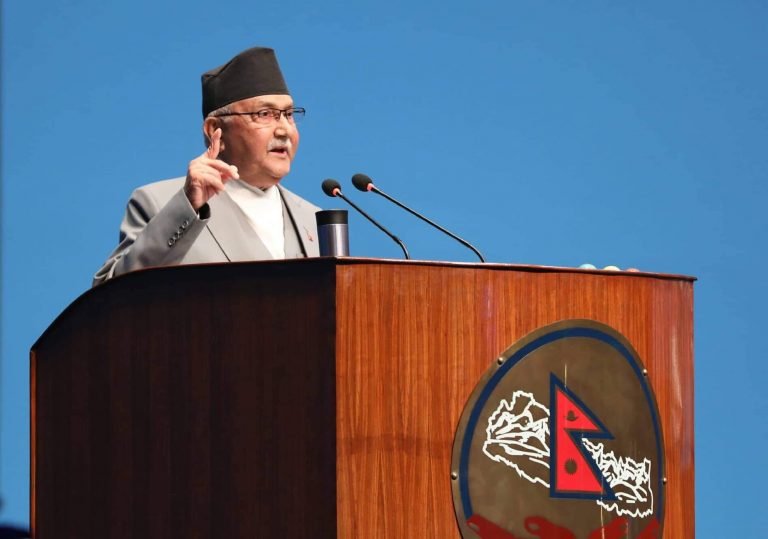 प्रधानमन्त्री ओली उपचारका लागि सिंगापुर जाने