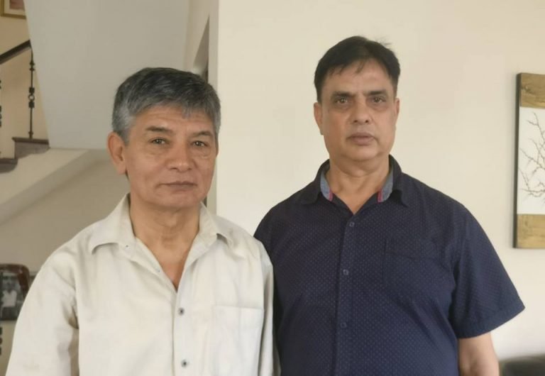 महजोडी रवि लामिछाने भेट्न पुगे चितवन