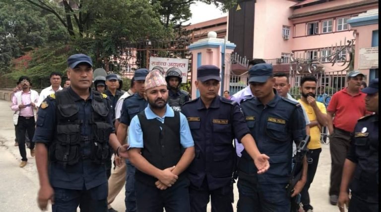 नेकपाका नेता रुपेश सर्वोच गेटबाट पुनः पक्राउ