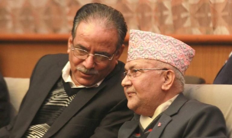 सिंगापुरबाट फर्किएलगत्तै प्रधानमन्त्री सक्रिय, अध्यक्ष दाहालसँग भेट