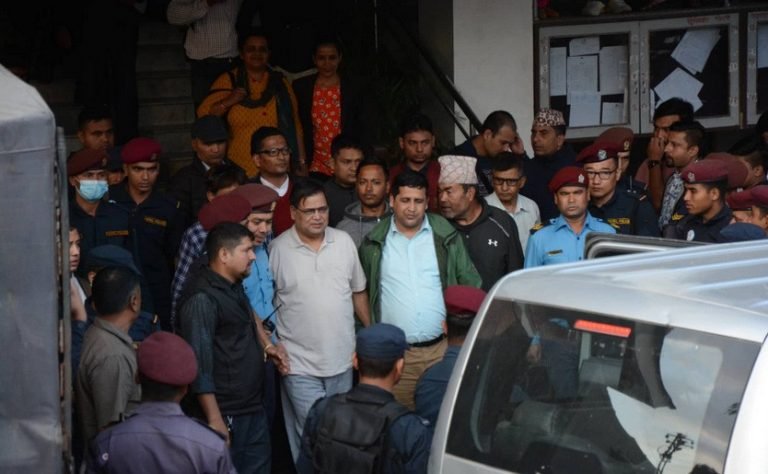 महराको थुनछेक बहस सकिएन, सोमबारपनि जारी रहने