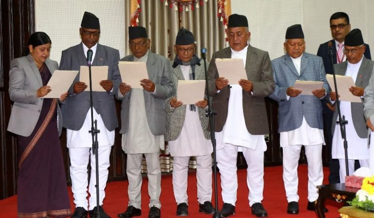 सातै प्रदेशका नवनियुक्त प्रदेश प्रमुखद्वारा सपथ ग्रहण