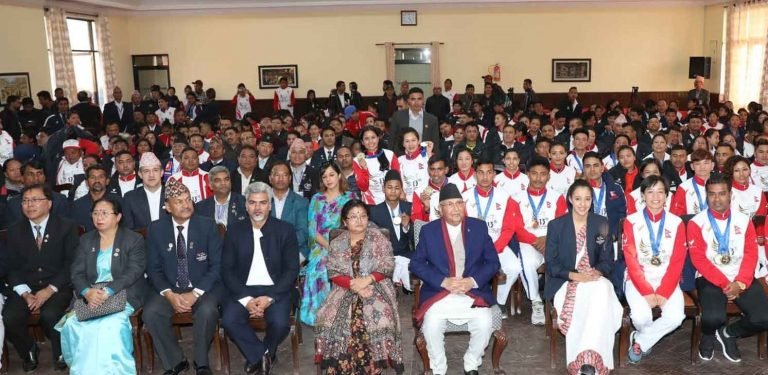 कास्य पनि स्वर्ण पदक जस्तै होः प्रधानमन्त्री ओली