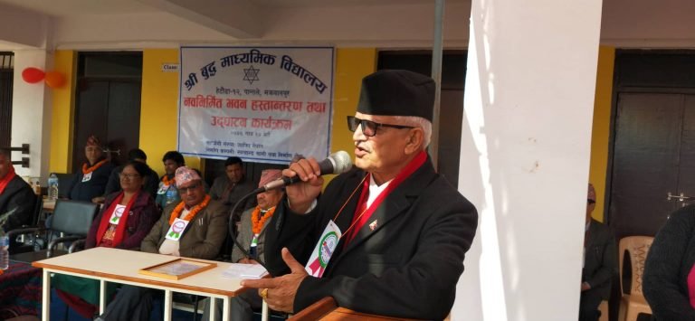 शैक्षिक विकासका लागि प्रदेश सरकार पछि हट्दैनः मुख्यमन्त्री पौडेल