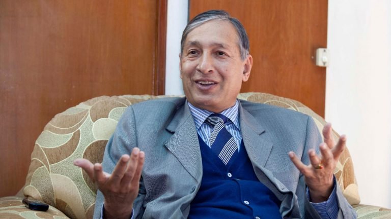 प्रधानमन्त्रीको स्वास्थ्य सोचेभन्दा राम्रोः प्रवक्ता खतिवडा