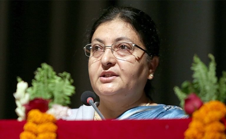राष्ट्रपतिले दिइन् ३२९ जनालाई कैद माफी