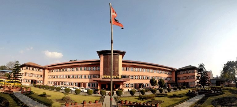 सर्वोच्च अदालतको आदेश: निजी अस्पतालमा कोरोना संक्रमितको उपचार गर्ने व्यवस्था मिलाउनु