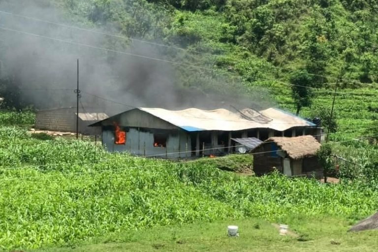कैलाश गाउँपालिकाको कार्यालय आगोले जलेर पुर्ण क्षति