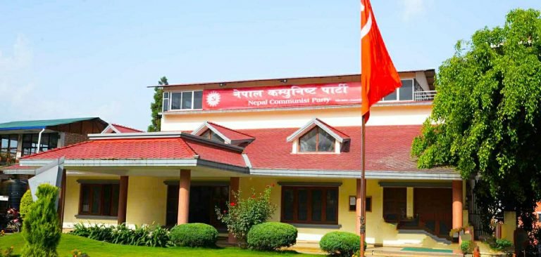 नेकपाका असन्तुष्ट स्थायी कमिटी सदस्यको प्रश्नः के कारण रोकियो स्थायी कमिटी बैठक