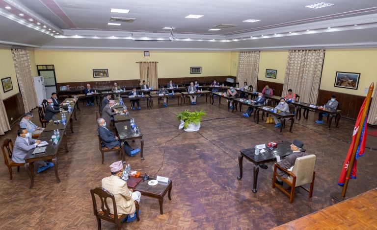 मलाई हटाउने र राष्ट्रपतिलाई महाअभियोग लगाउने तयारी छ, त्यसको सूचना मसँग छः प्रधानमन्त्री
