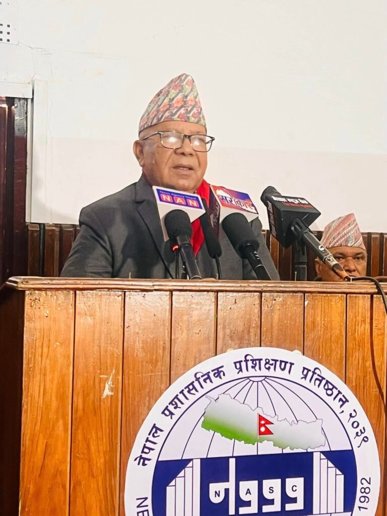 अहिले हामीलाई सानो पार्टी भन्दै हेप्नेलाई अर्को चुनावमा ठूलो बनेर जवाफ दिनुपर्छ : माधव नेपाल