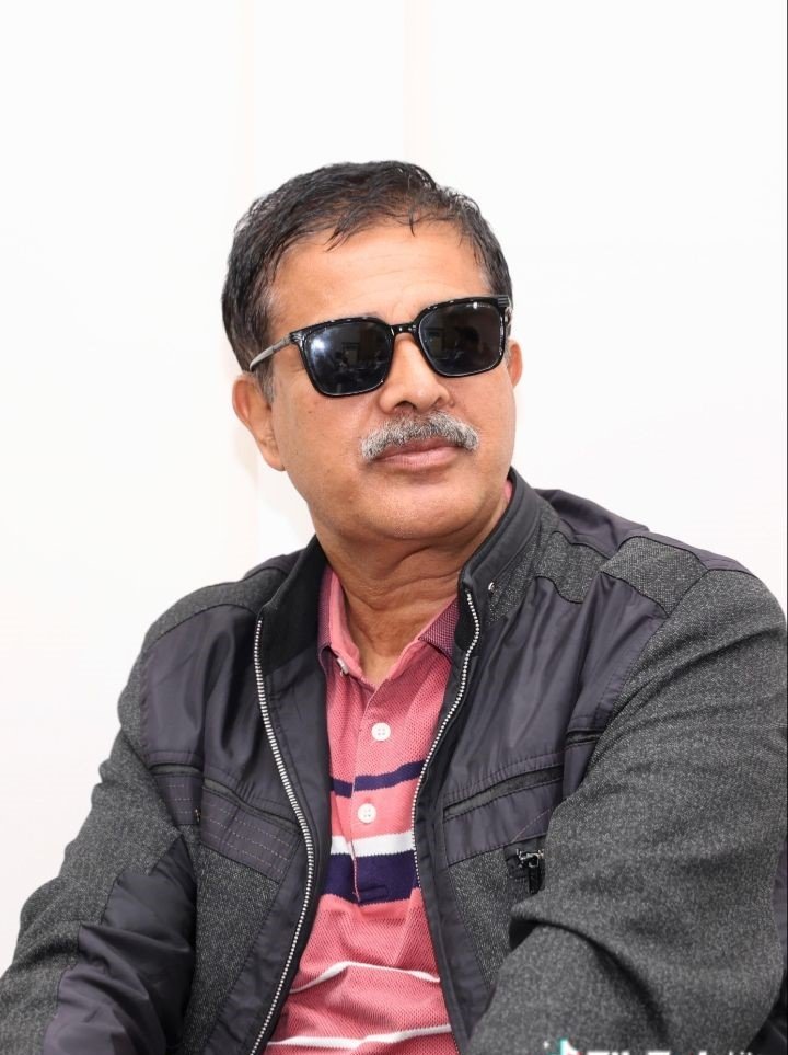 समुहगत छलफलमा झण्डै ओम शर्मामाथि हातपात
