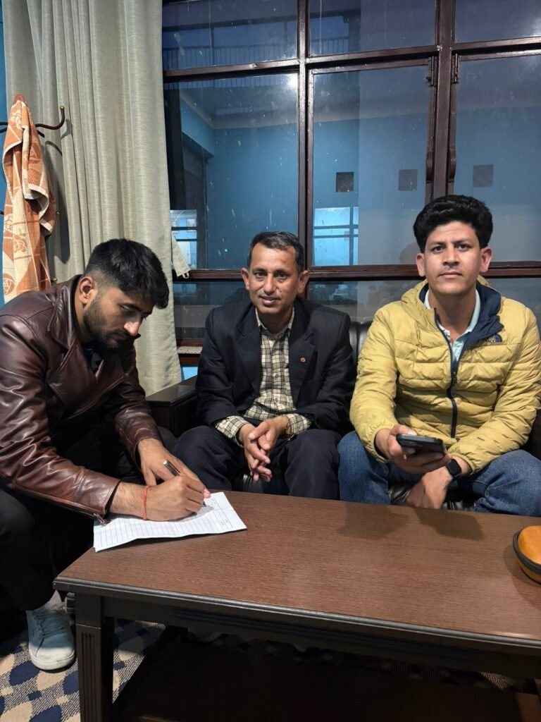 एमाले महाधिवेशन युवा प्रतिनिधिको चेतावनी पार्टी एकता होइन, पुनर्गठन