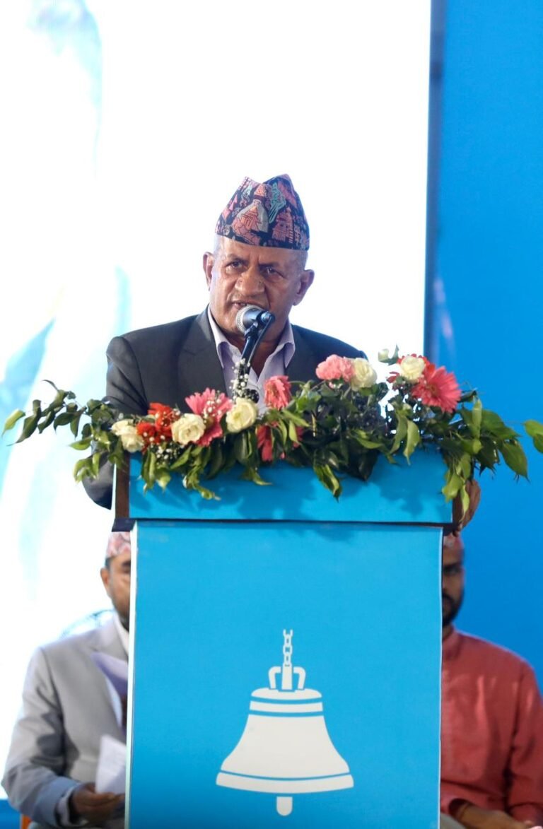 रास्वपालाई एमाले नेता ज्ञवालीको सुझाव : गाडीमा एक्सिलेटरसँगै ब्रेक पनि चाहिन्छ, दुर्घटनाबाट जोगिनुहोला